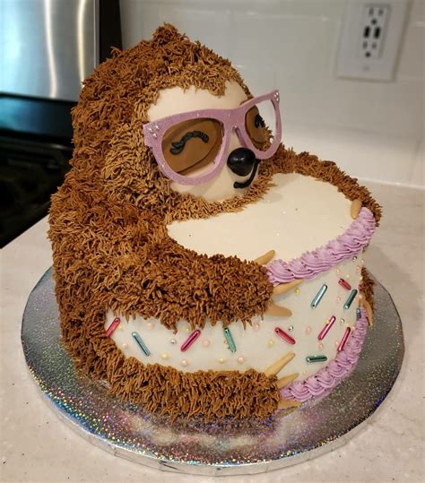 Sloth Cake ideas .